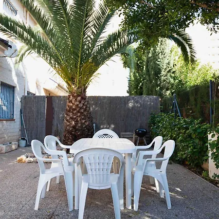 With Private Garden 200m From The Sea Tatil Evi Torrevieja