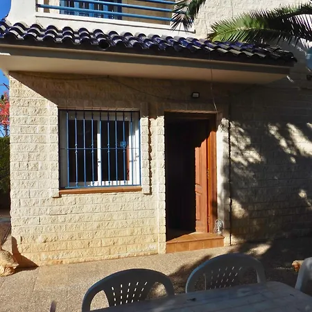 With Private Garden 200m From The Sea Tatil Evi *