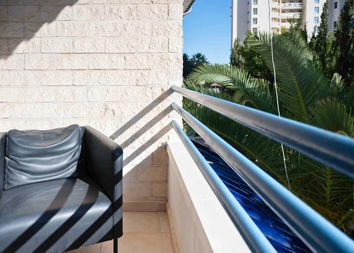 With Private Garden 200m From The Sea Torrevieja